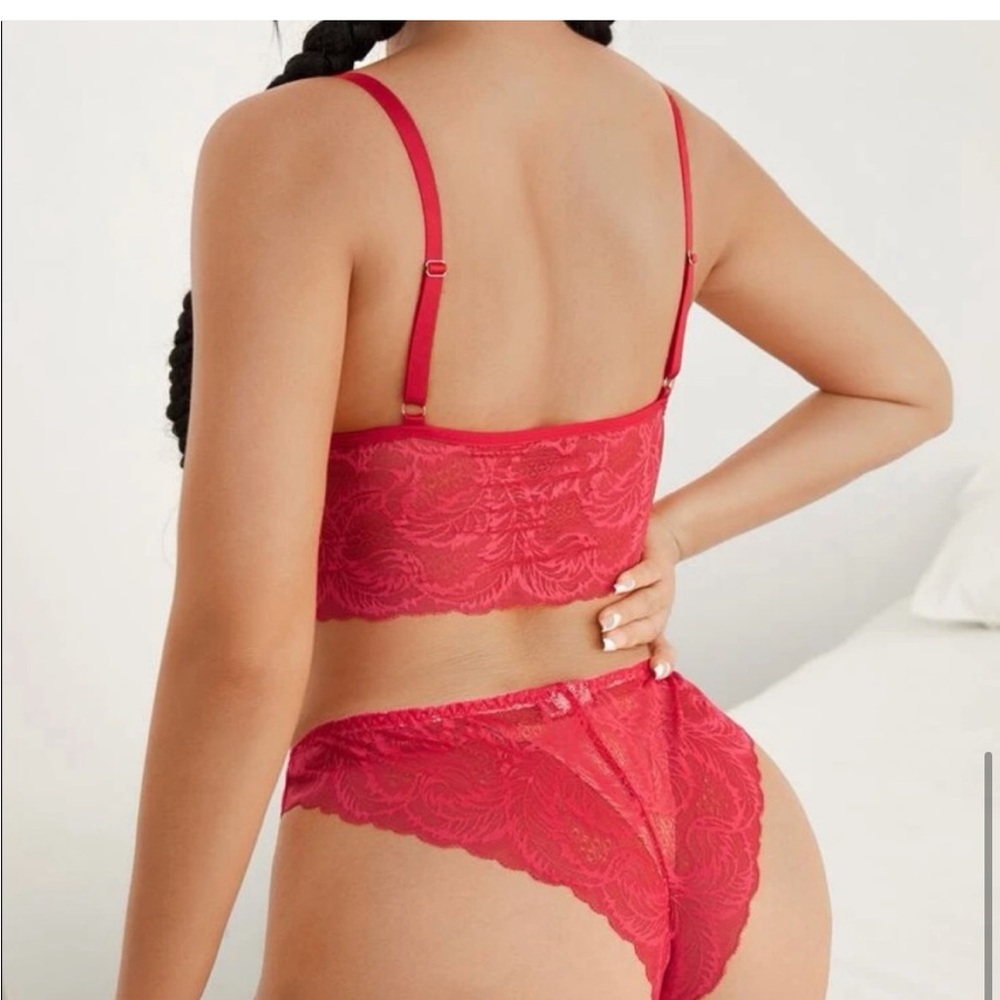 White Faux Fur Trim Red Lace Christmas Lingerie - Picture 4 of 4